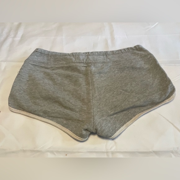 Girls Abercrombie Shorts Size M GUC - Picture 2 of 3